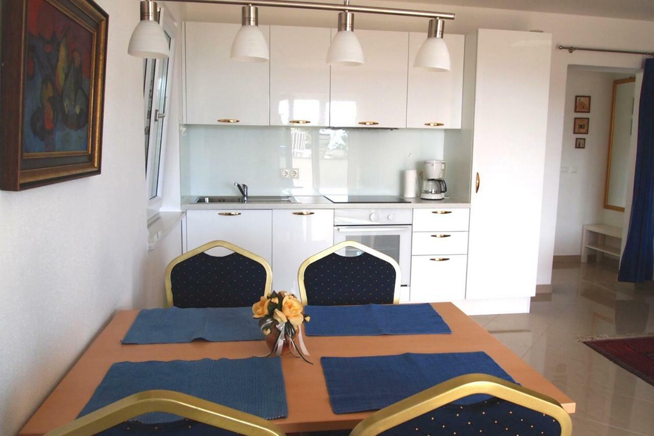 Apartamento Open Hus Krvavica Exterior foto