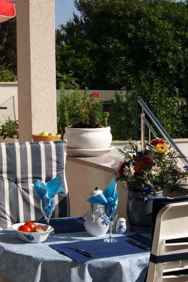 Apartamento Open Hus Krvavica Exterior foto